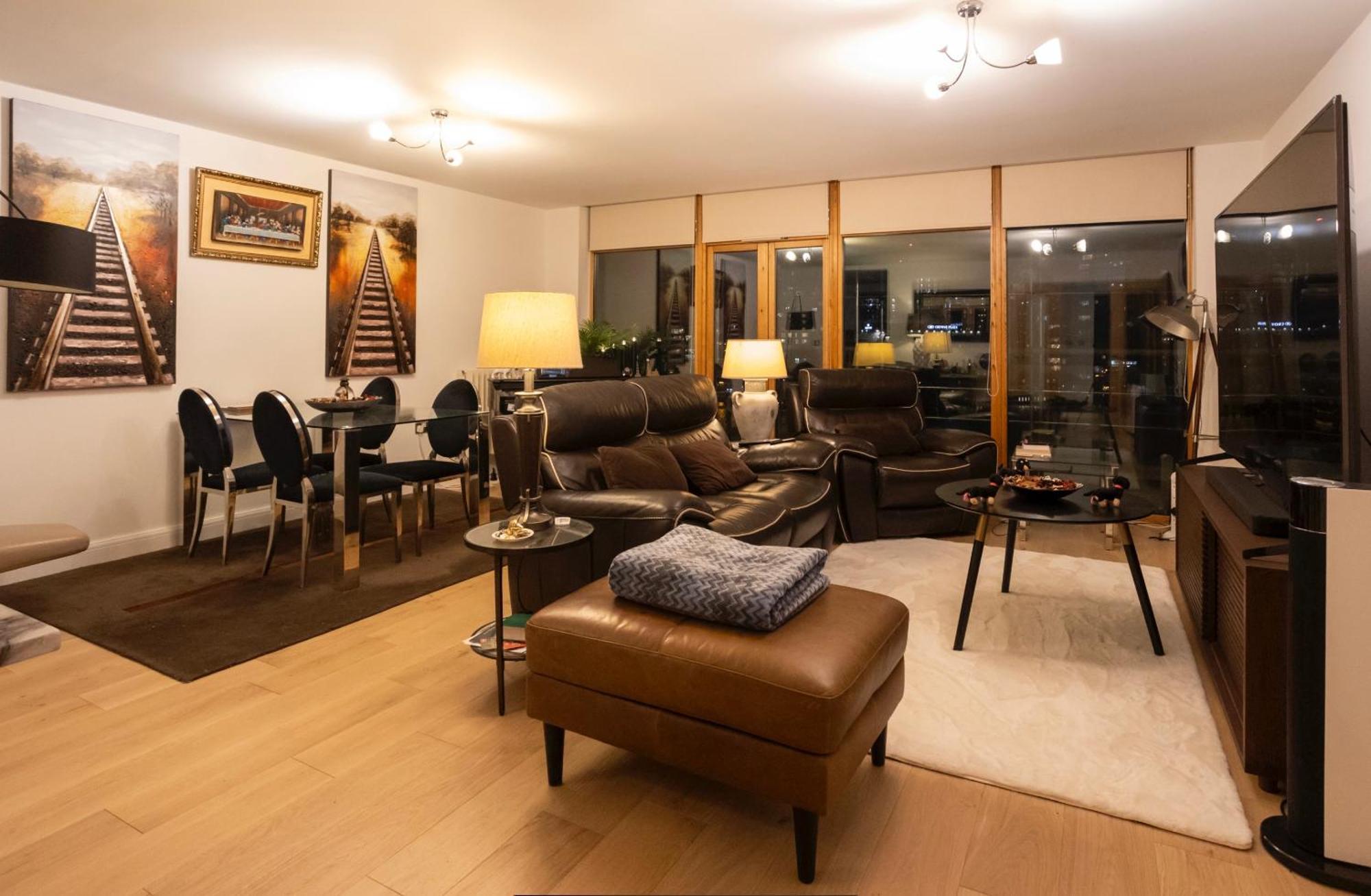 Cosy Riverview-London Excel Centre-O2 Arena エクステリア 写真