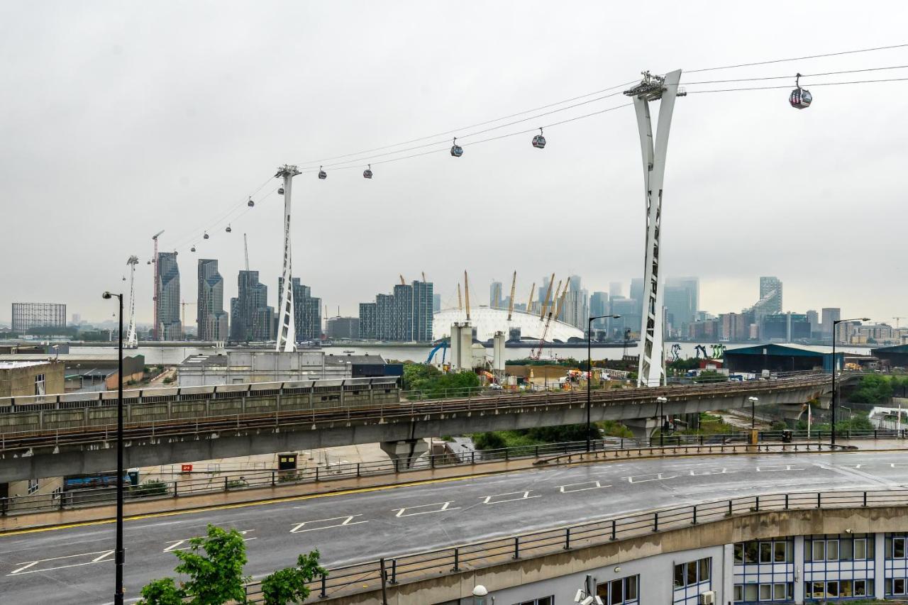 Cosy Riverview-London Excel Centre-O2 Arena エクステリア 写真
